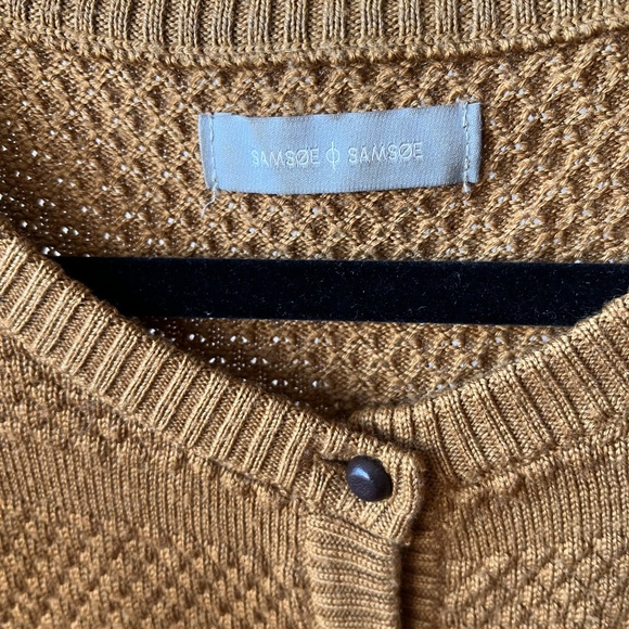 Cardigan - Picture 3 of 5